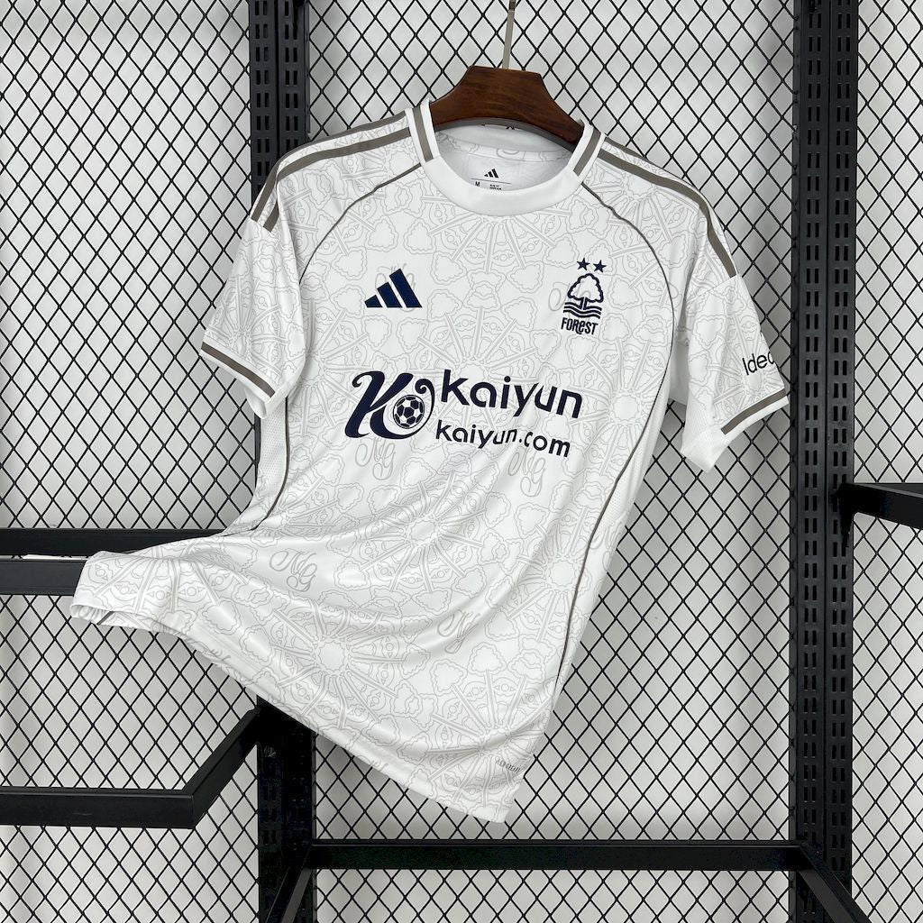 MAILLOT NOTTINGHAM FOREST 2025/2026