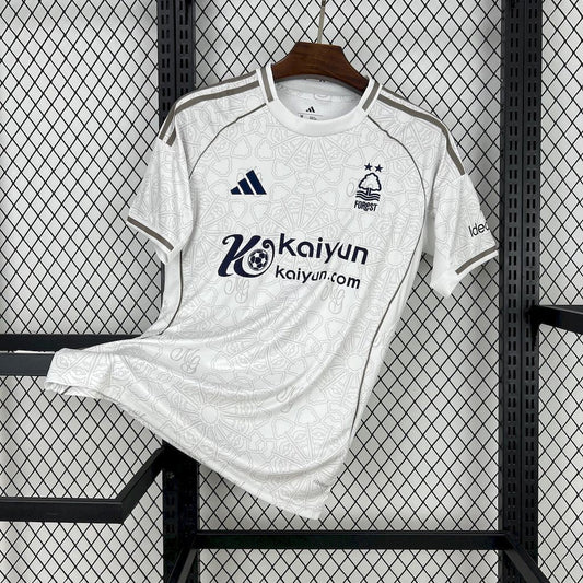 MAILLOT NOTTINGHAM FOREST 2025/2026
