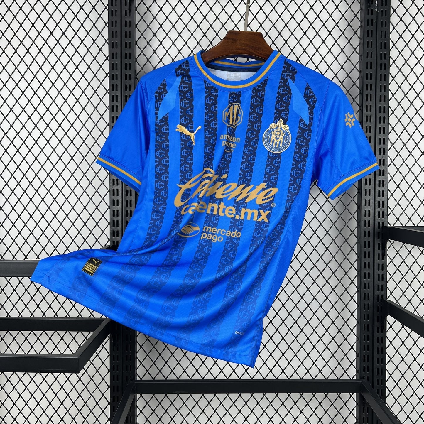 MAILLOT CONCEPT CHIVAS 2026/2027