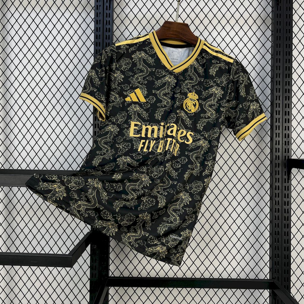 MAILLOT CONCEPT REAL MADRID 2025/2026