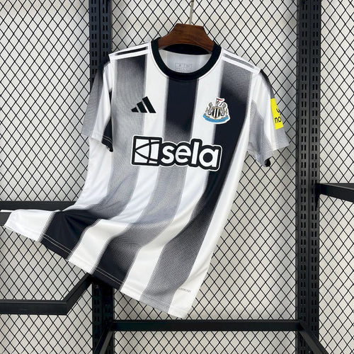 MAILLOT NEW CASTLE 2025/2026