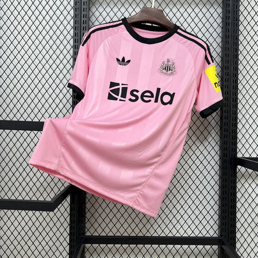 MAILLOT NEW CASTLE 2025/2026