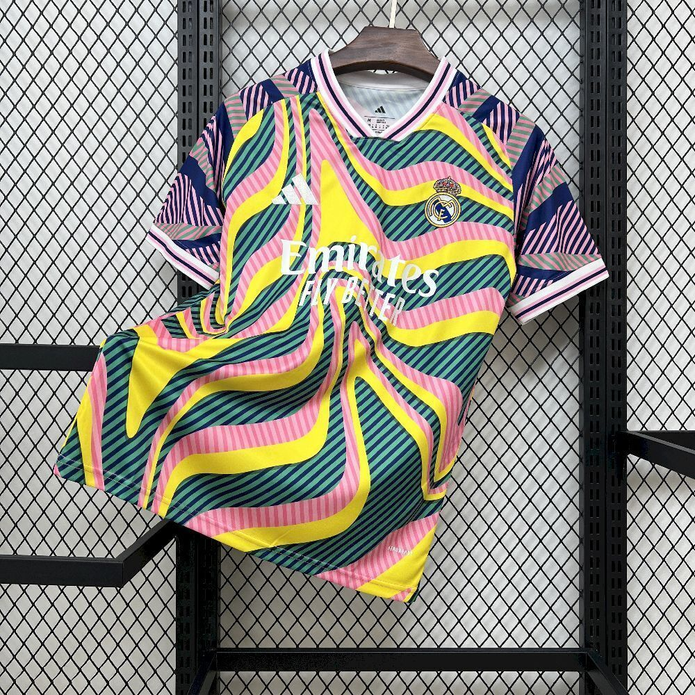 Maillot D'Echauffement Real Madrid 2025/2026